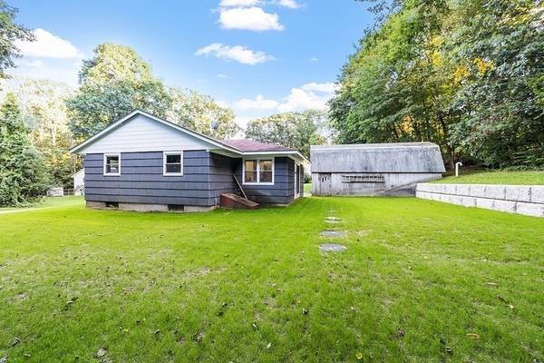 Sterling, MA 01564,31 Bean Road