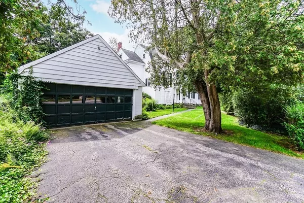 Newton, MA 02460,790 Watertown St