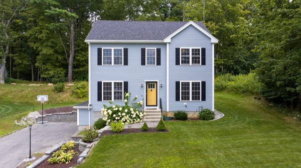 87 Harwood Farm Rd, Southbridge, MA 01550