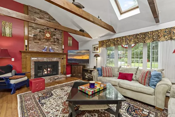 Sandwich, MA 02644,6 Pleasant Wood Dr