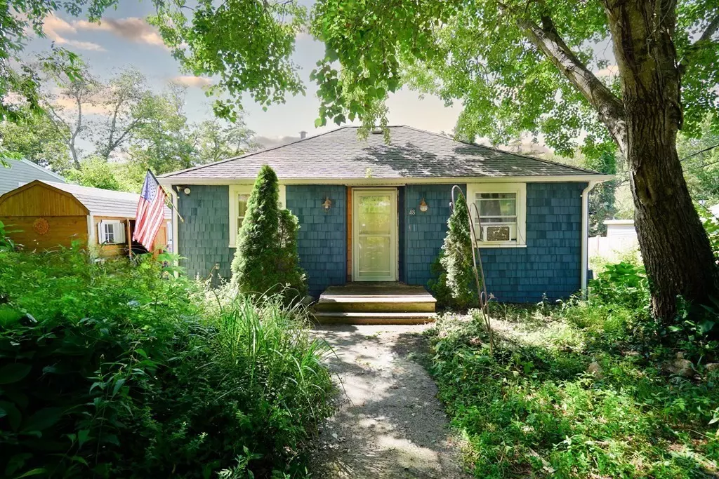 Plymouth, MA 02360,48 Hyannis Rd