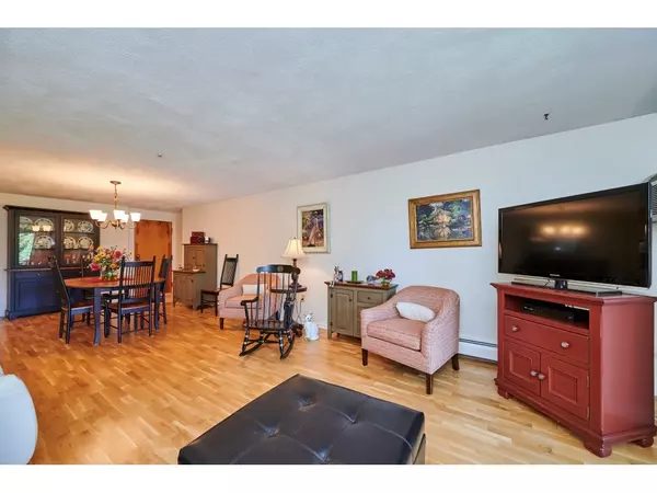 Watertown, MA 02472,64 Bigelow Ave #20