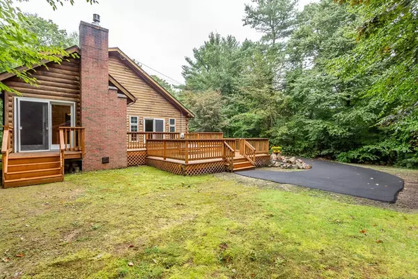 East Greenwich, RI 02818,275 Moosehorn Rd