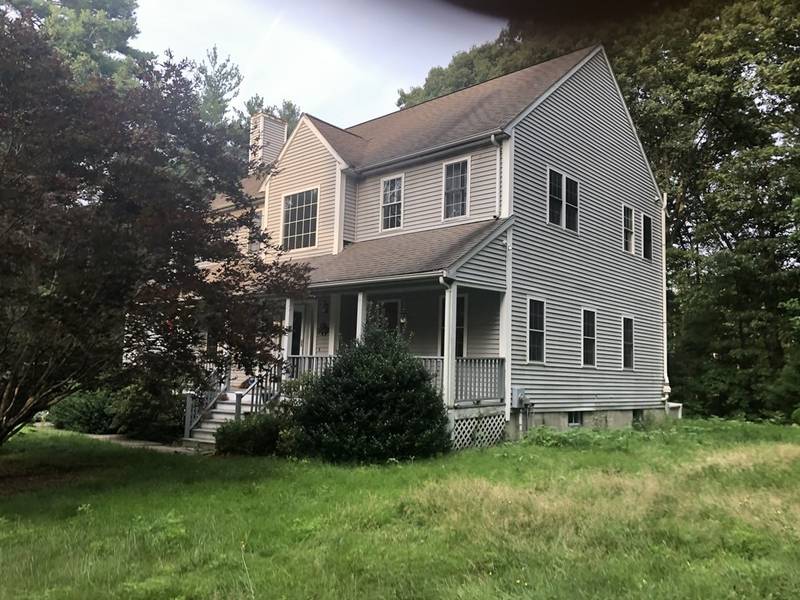 337 Taunton St, Wrentham, MA 02093