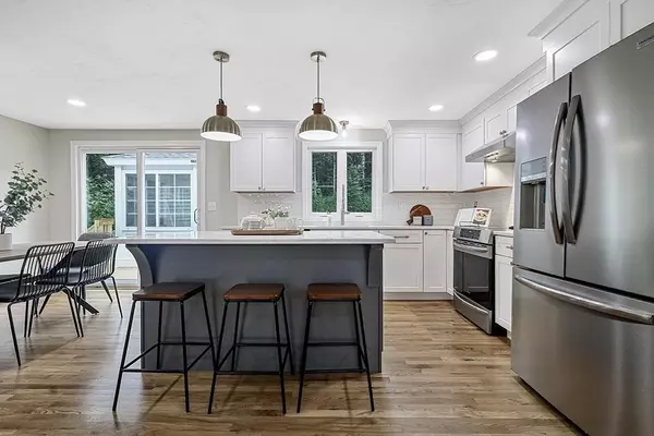 Stow, MA 01775,22 Billadell Rd