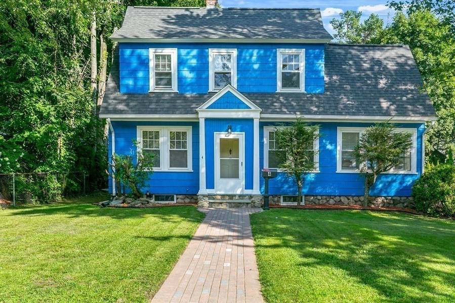 4 Rockland Rd, Auburn, MA 01501