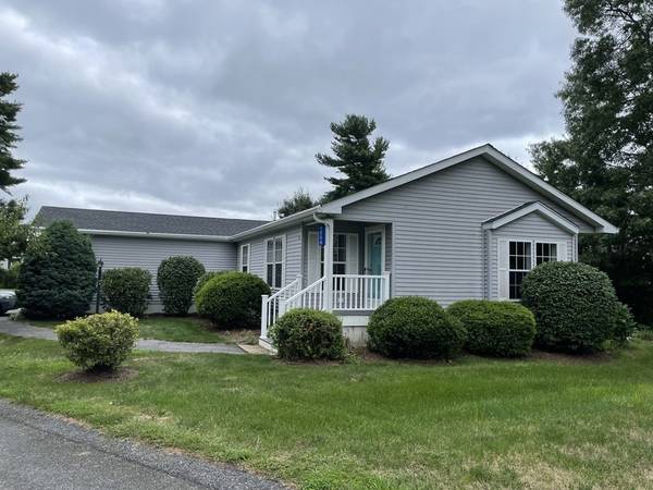 Middleboro, MA 02346,1208 Green Street