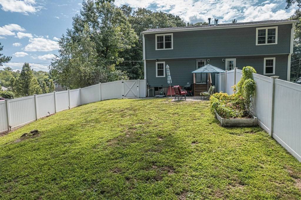 Billerica, MA 01821,28 Pondover Road #28