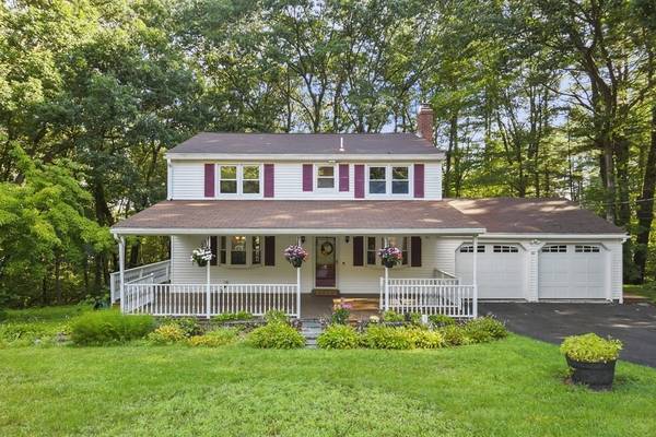 142 Fort Sumter Drive, Holden, MA 01520