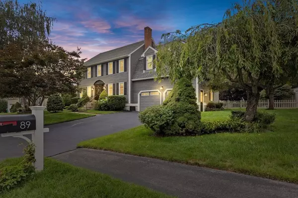 89 Ledgeview Drive, Norwood, MA 02062