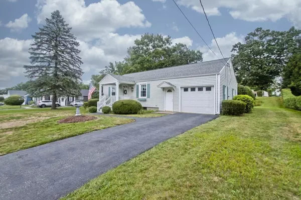 90 Berkshire Drive, Westfield, MA 01085