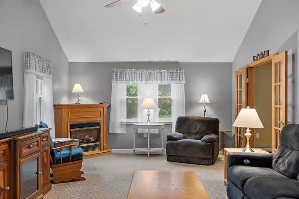 Uxbridge, MA 01569,31 Pinecrest Rd #31