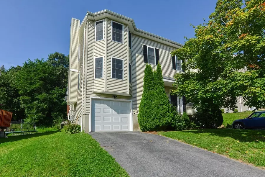 37 Nutmeg Drive, Worcester, MA 01603