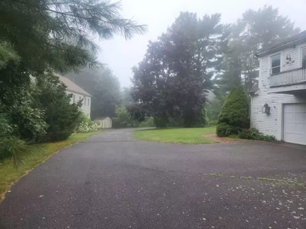 Kingston, MA 02364,25 Tarkiln Rd