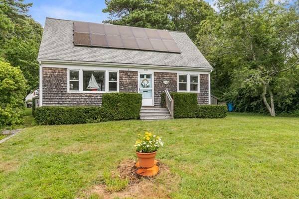 99 Crystal Spring Ave, Falmouth, MA 02556