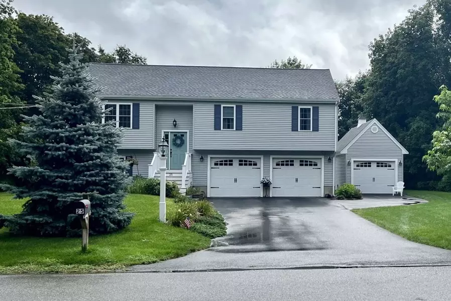 25 Franklin Rd, Hanover, MA 02339