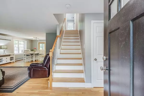 Sandwich, MA 02644,8 Checkerberry Lane