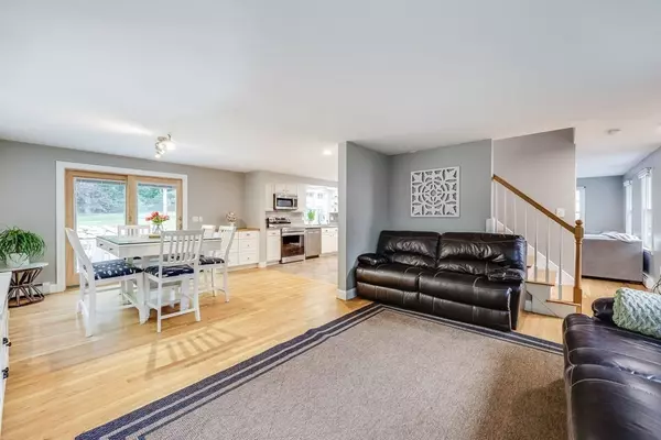 Sandwich, MA 02644,8 Checkerberry Lane