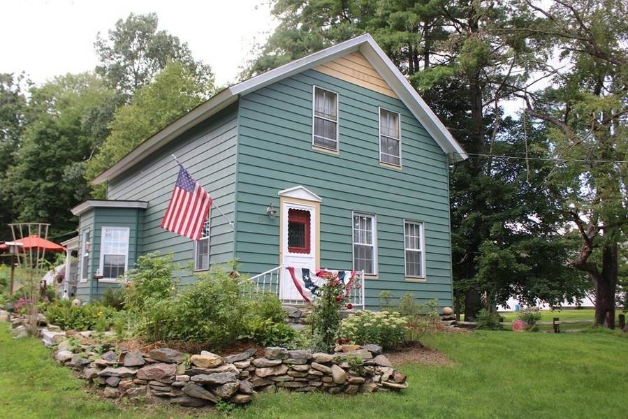 730 Mount Hermon Station Rd, Northfield, MA 01360