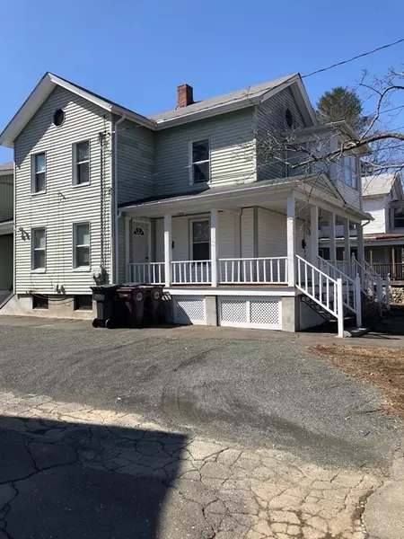 54 Orange St, Westfield, MA 01085