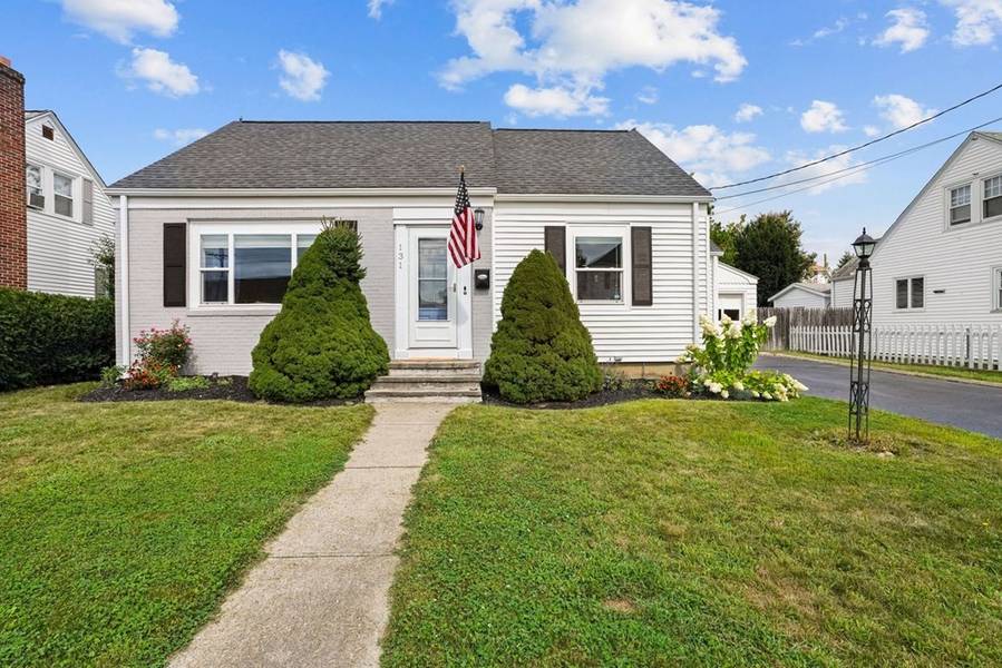 131 Chandler Ave, Cranston, RI 02910