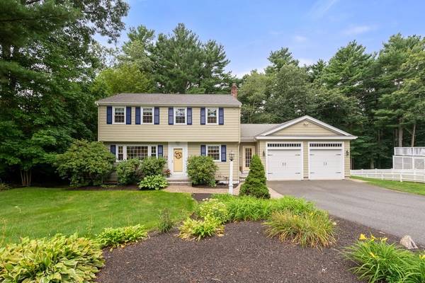 18 Laurel Drive, Medfield, MA 02052