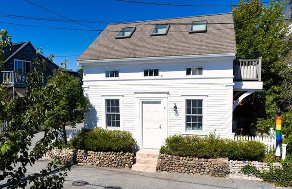 1 Winthrop Street, Provincetown, MA 02657