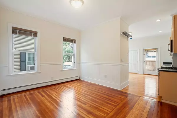 Cambridge, MA 02139,12 Suffolk Street #1