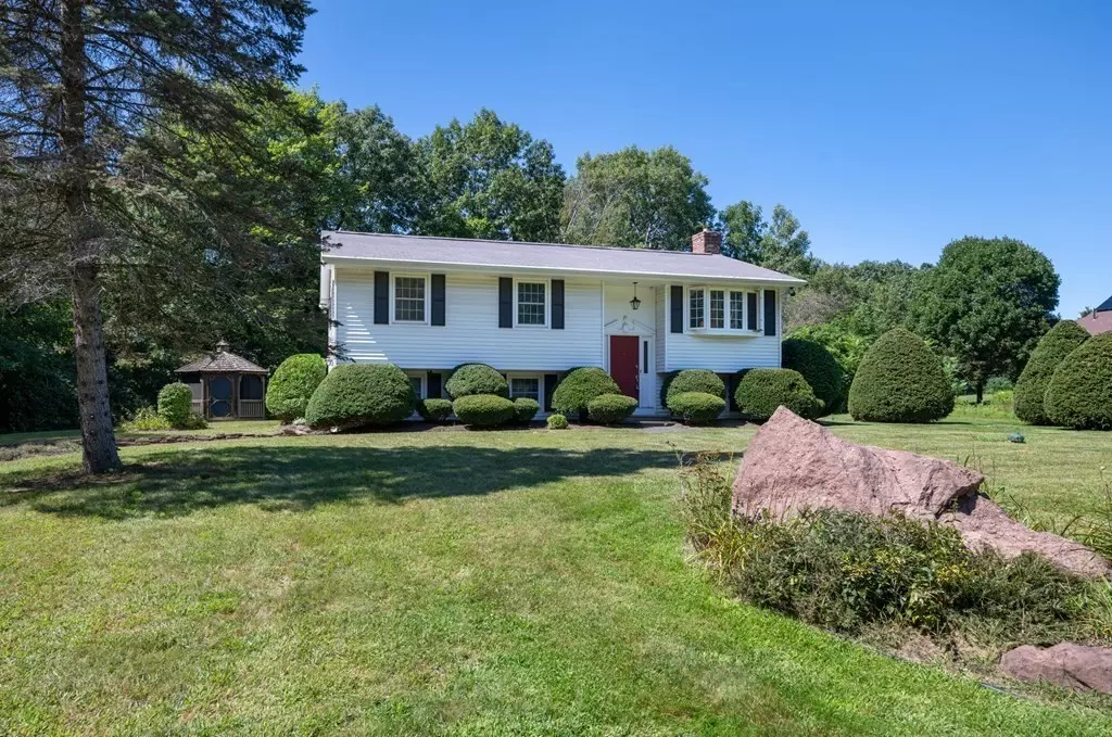 Southampton, MA 01073,12 Middle Rd.