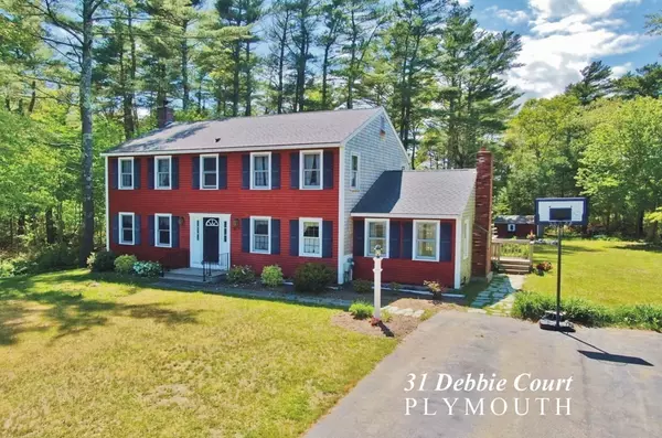 31 Debbie Ct, Plymouth, MA 02360