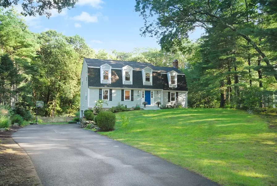 57 Hill Street, Concord, MA 01742