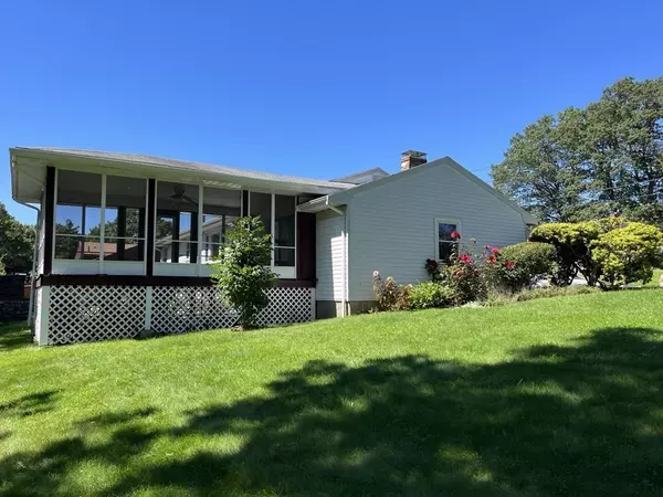 Randolph, MA 02368,28 Imrie