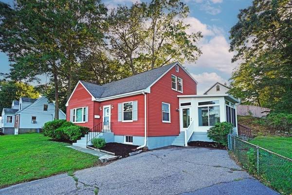 74 Pine Hill Rd, Dedham, MA 02026