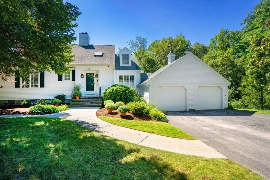 32 Bartletts Reach #32, Amesbury, MA 01913