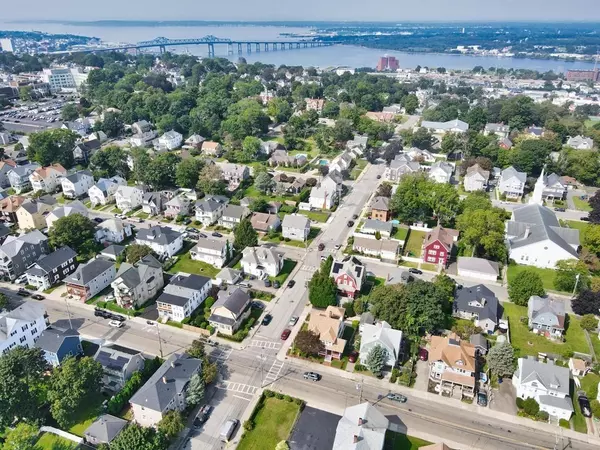 Fall River, MA 02720,956 Robeson St