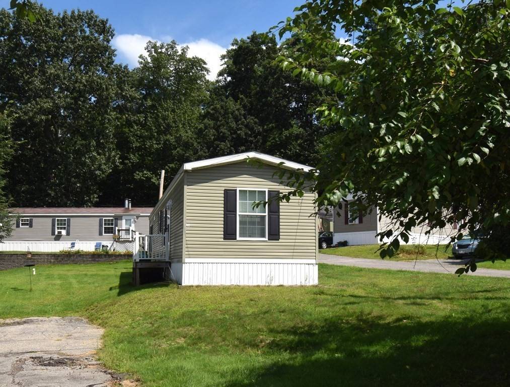 100 Rockingham Road #23, Derry, NH 03038