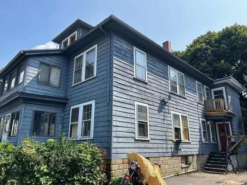 28-30 Magnolia Street, Lawrence, MA 01841