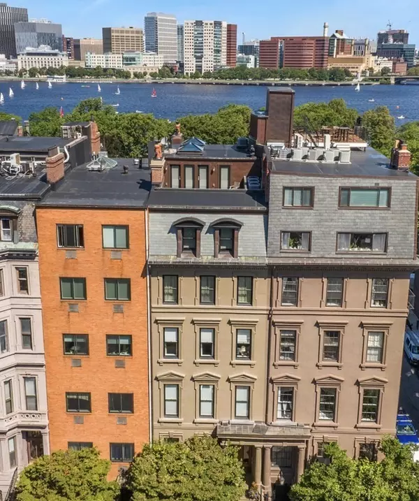 184 Beacon #Penthouse, Boston, MA 02116