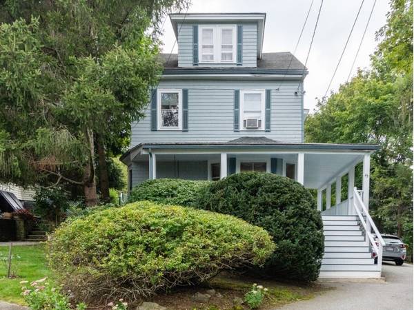 43 Myrtle Terrace, Winchester, MA 01890