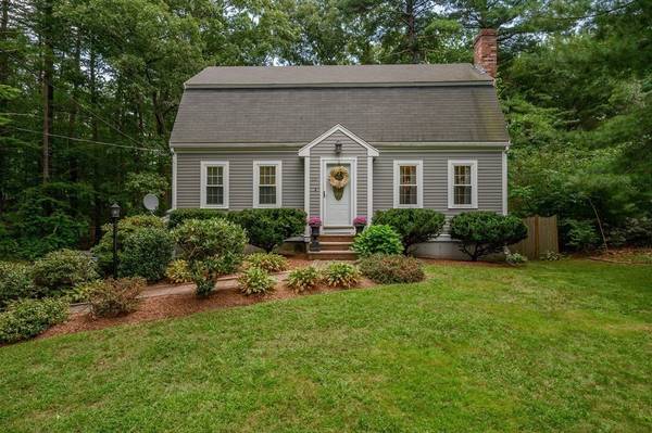 344 Prospect St, Norwell, MA 02061