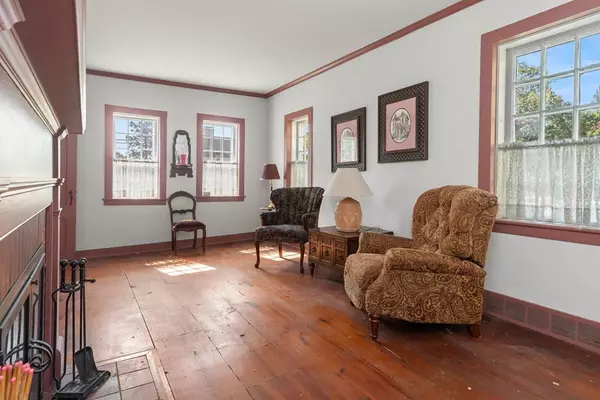 West Newbury, MA 01985,6 Training Field Rd