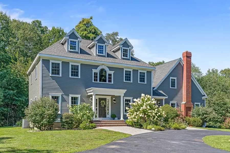 23 Fatherland Dr, Newbury, MA 01922