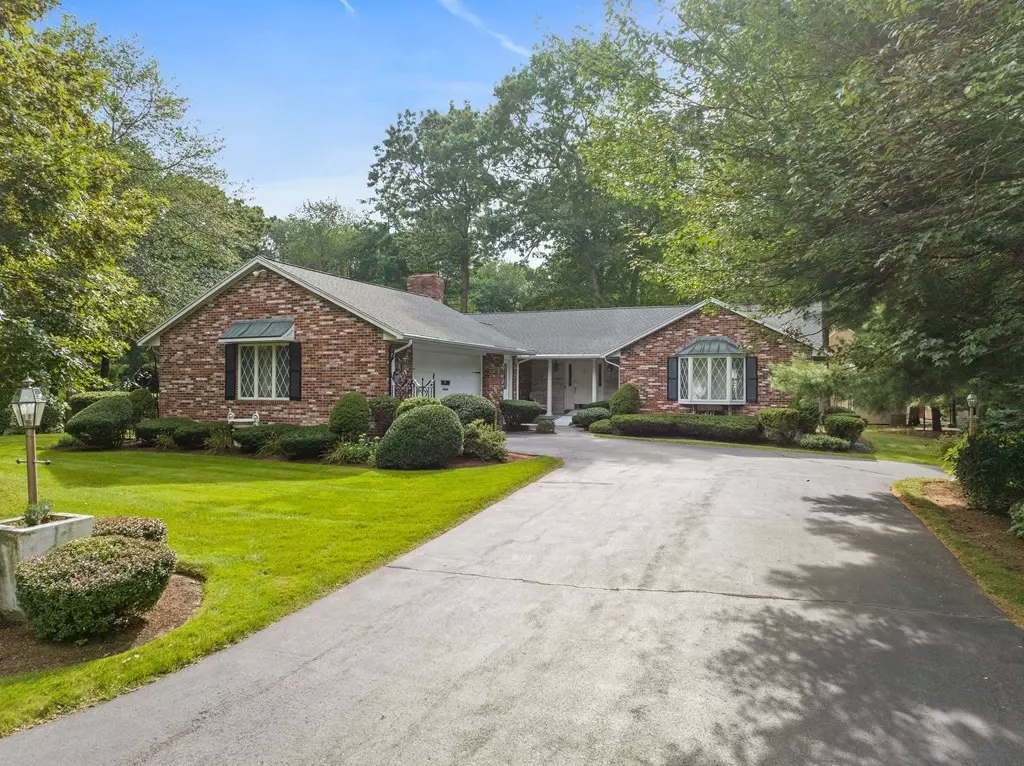 Randolph, MA 02368,66 Silver St