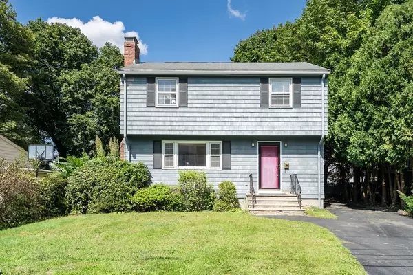 18 Hilltop Ave, Lexington, MA 02421