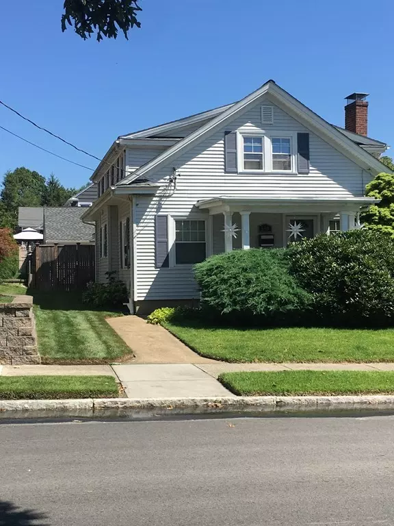 500 Montgomery St, Fall River, MA 02720