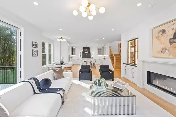 Weston, MA 02493,7 French Road