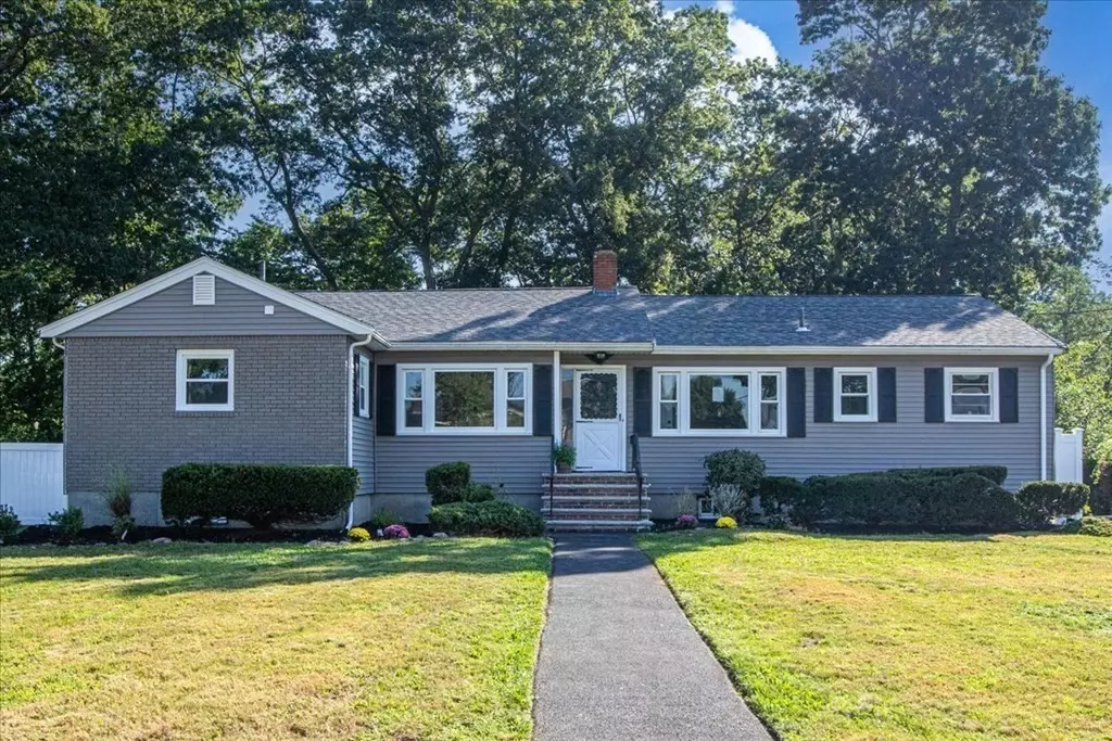 Randolph, MA 02368,6 Michael Rd