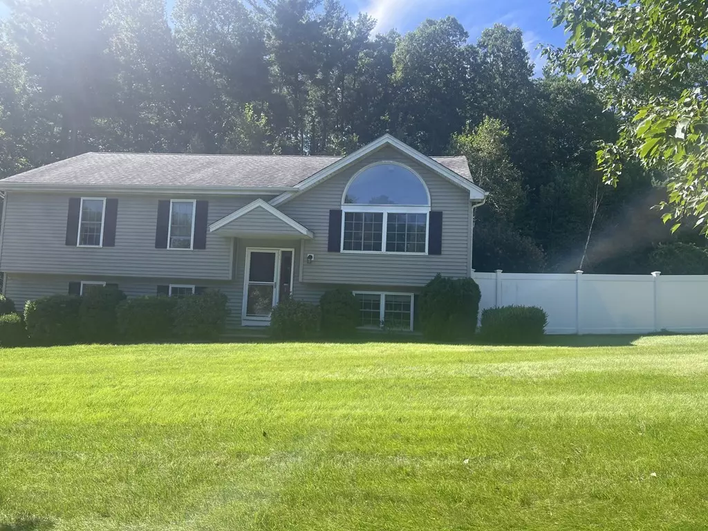 Leicester, MA 01542,1 Sabina Cir