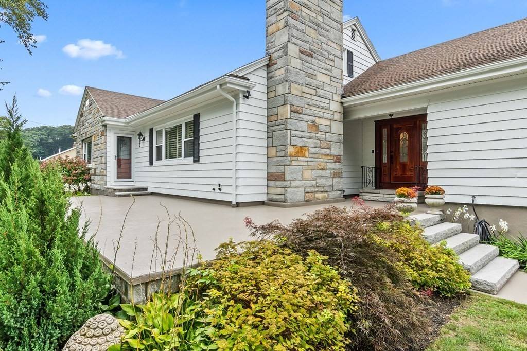 Danvers, MA 01923,4 Foster St