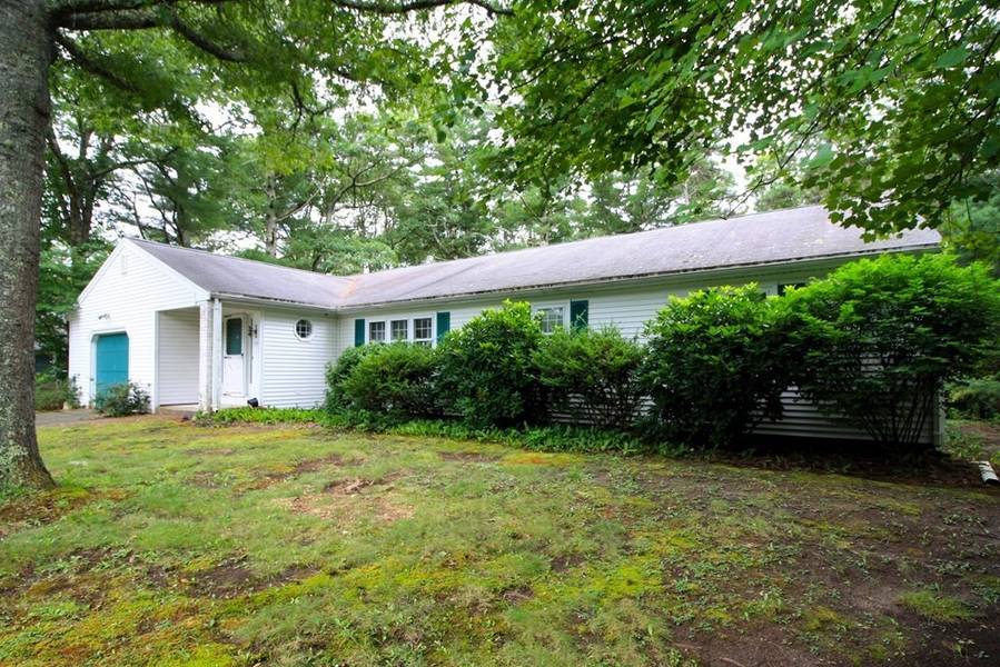 177 Thistle Dr, Barnstable, MA 02632